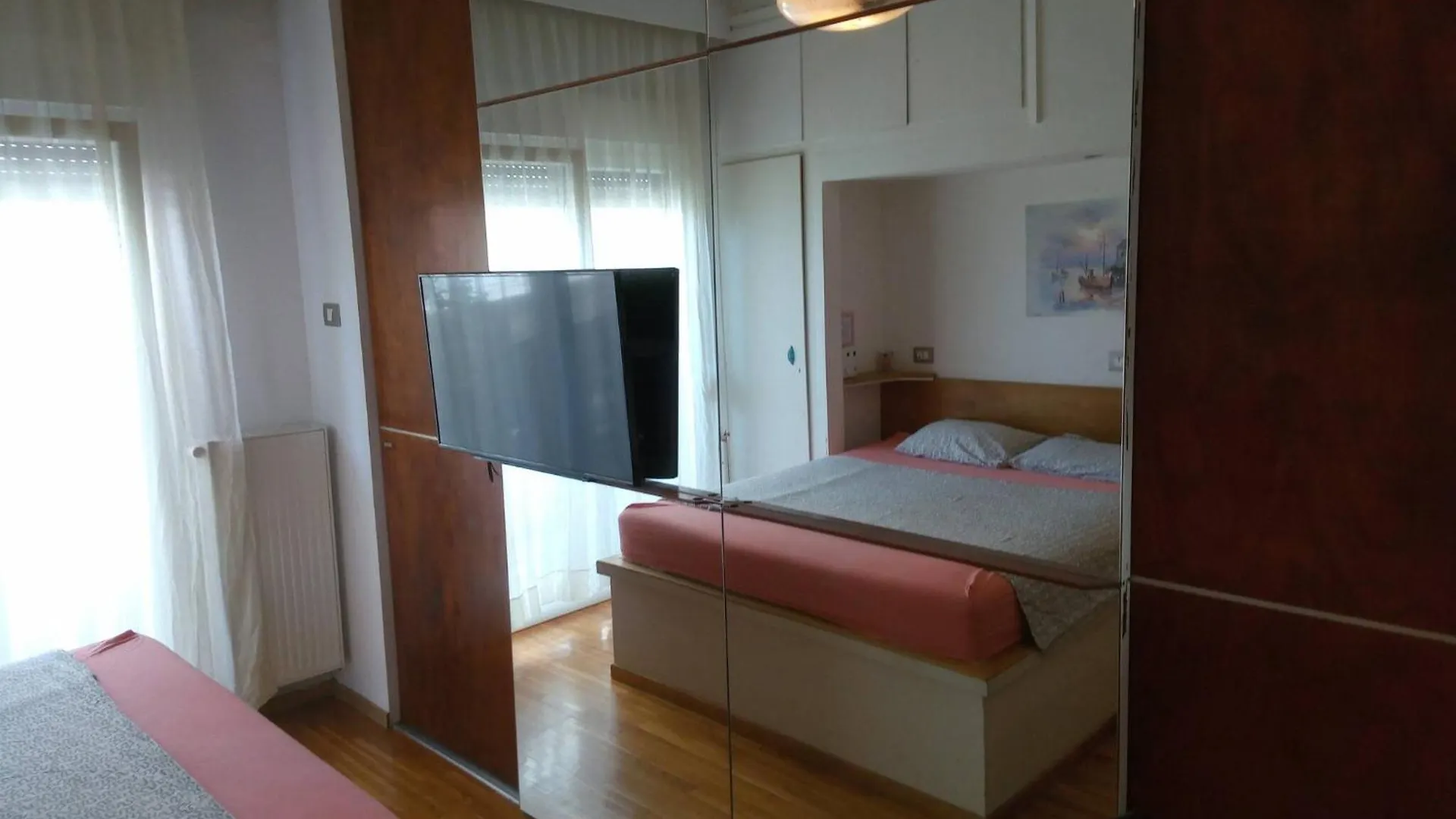 Waterfront Apartment With Sea View Helexpo No01 Thessaloniki